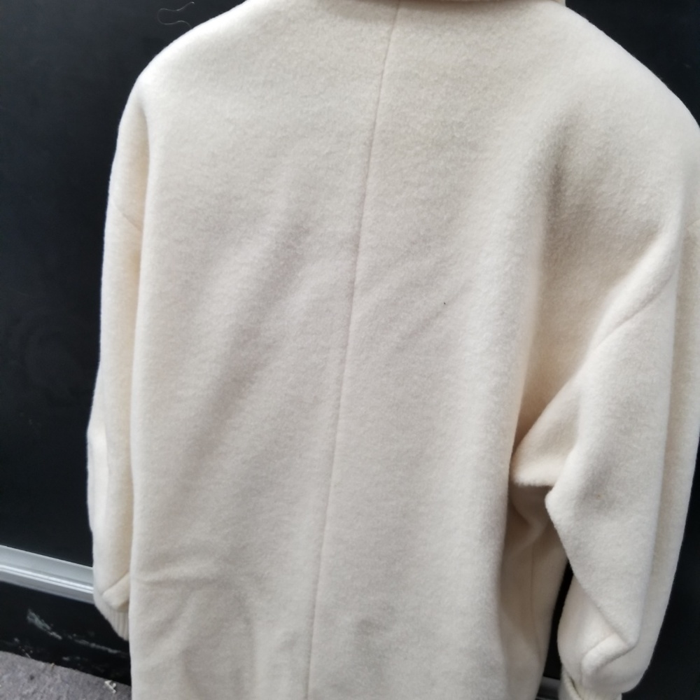 Wool Peacoat - Picture 2 of 4